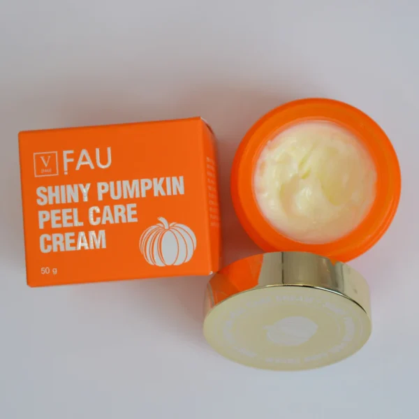 FAU SHINY PUMPKIN PEEL CARE CREAM – Miego šveitiklis moliūgų pagrindu