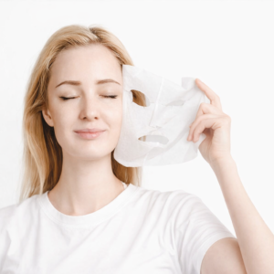 Methode Brigitte Kettner Lifting Hyaluron Cell Mask – stangrinanti veido kaukė su hialuronu ir anti-aging peptidais